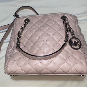Light pink Michael Kors Bag